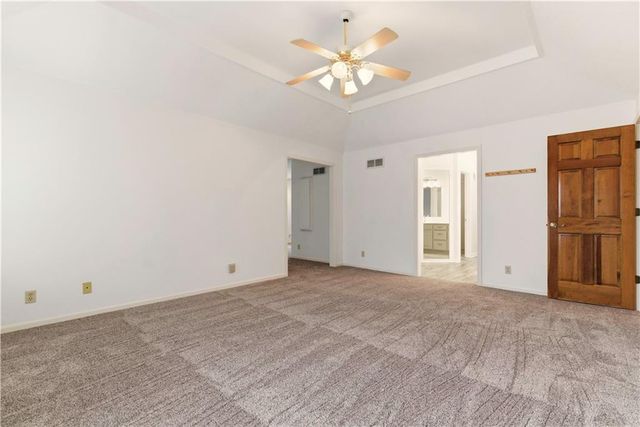 14202 115 Street, Olathe, KS 66062