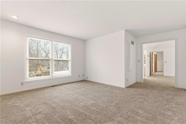 14202 115 Street, Olathe, KS 66062