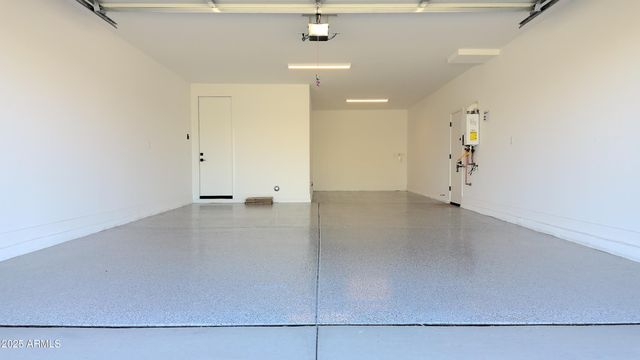 15200 W GRAY FOX Trail, Surprise, AZ 85387