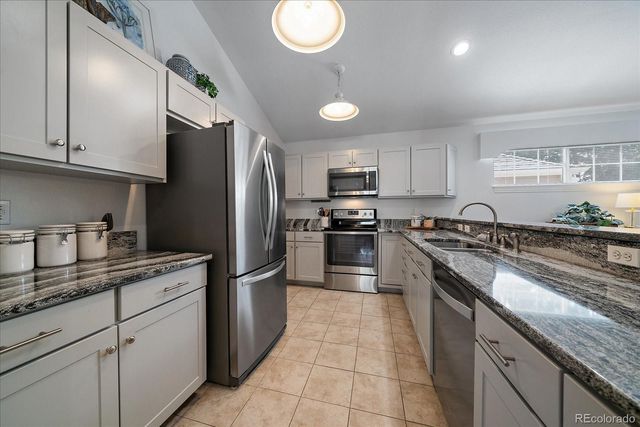 10868 W Dumbarton Drive, Littleton, CO 80127