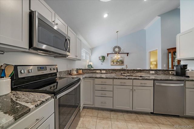 10868 W Dumbarton Drive, Littleton, CO 80127