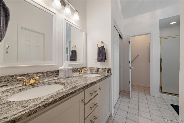 10868 W Dumbarton Drive, Littleton, CO 80127