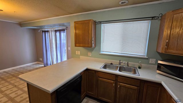 768 LION DR, Rapid City, SD 57701