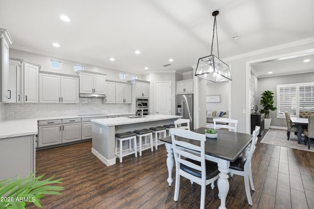 862 E HAMPTON Lane, Gilbert, AZ 85295