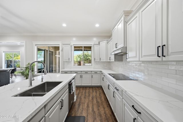 862 E HAMPTON Lane, Gilbert, AZ 85295