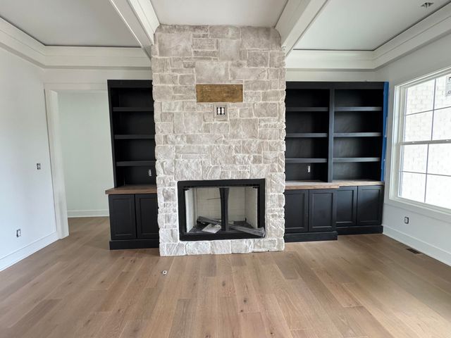 516 Mizzenmast Court, Berea, KY 40403