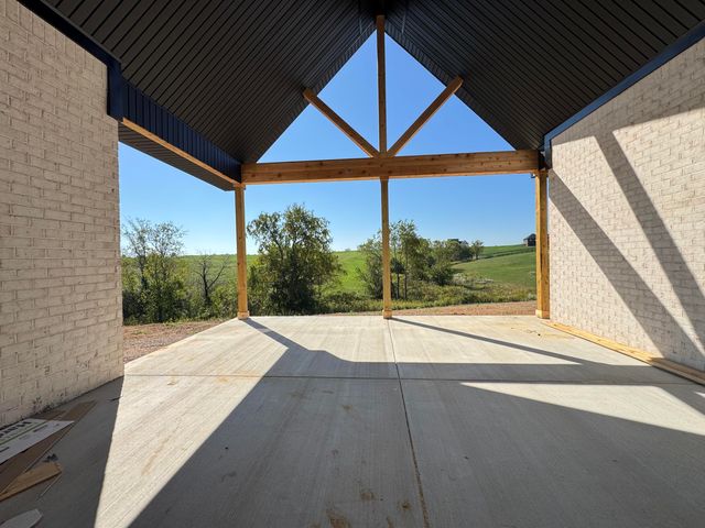 516 Mizzenmast Court, Berea, KY 40403