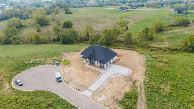 516 Mizzenmast Court, Berea, KY 40403