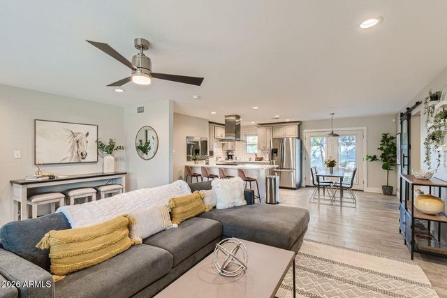 925 N 79TH Street, Scottsdale, AZ 85257