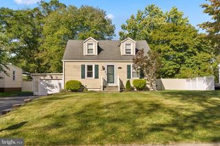 227 PRINCETON AVE, Hamilton, NJ 08619