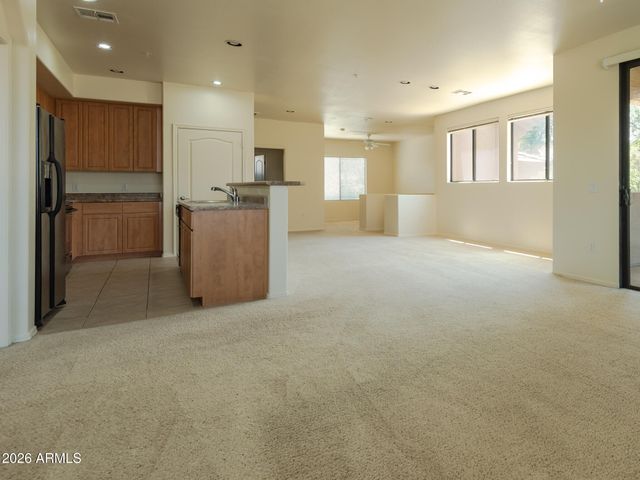 705 W QUEEN CREEK Road 2176, Chandler, AZ 85248