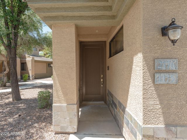 705 W QUEEN CREEK Road 2176, Chandler, AZ 85248