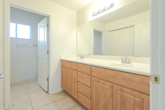 705 W QUEEN CREEK Road 2176, Chandler, AZ 85248