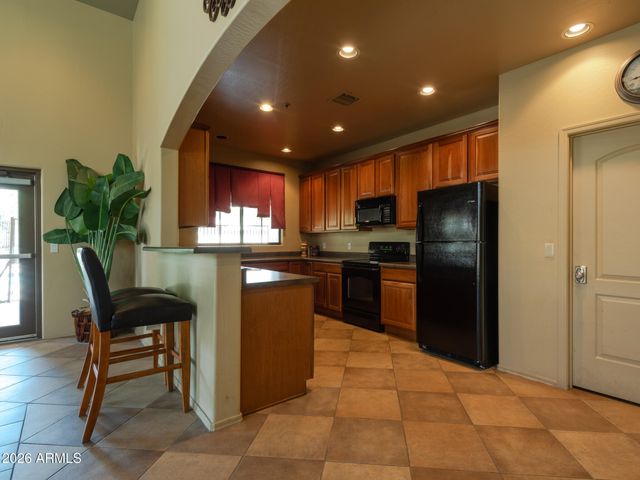 705 W QUEEN CREEK Road 2176, Chandler, AZ 85248