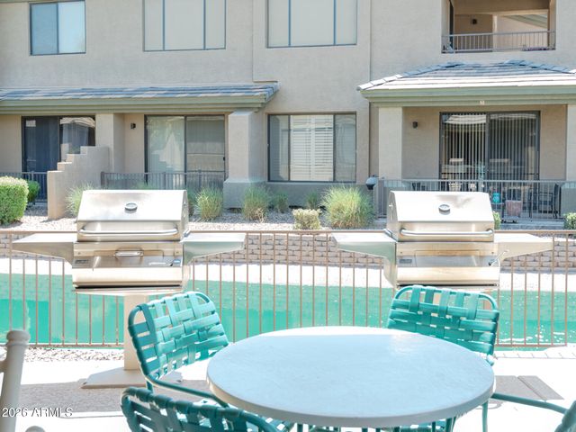 705 W QUEEN CREEK Road 2176, Chandler, AZ 85248