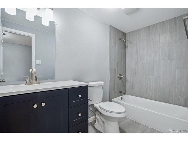 6740 S Clarkson St, Centennial, CO 80122