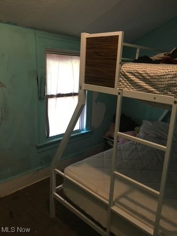 1411 W 21st Street, Lorain, OH 44052