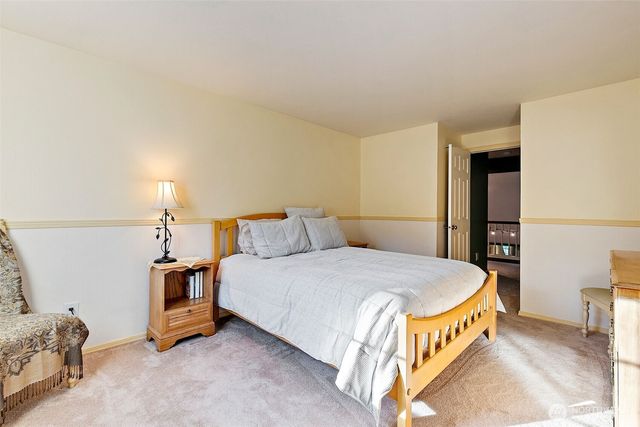 23414 130th Avenue SE, Kent, WA 98031