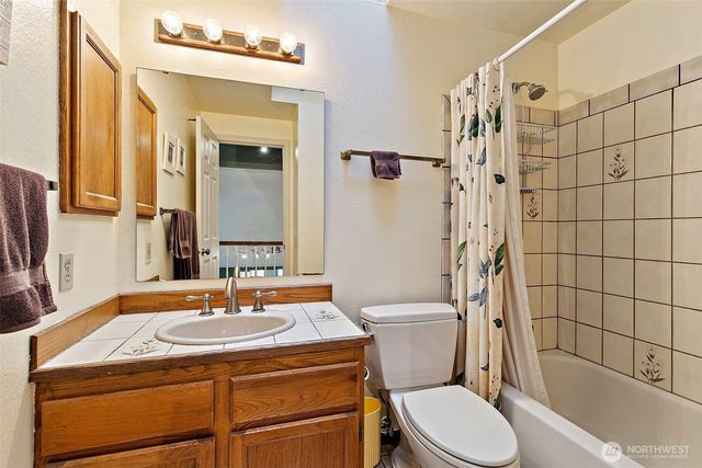23414 130th Avenue SE, Kent, WA 98031