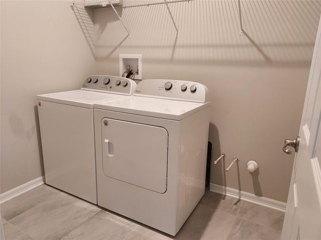 4923 ROLLING GREEN DRIVE, Wesley Chapel, FL 33543