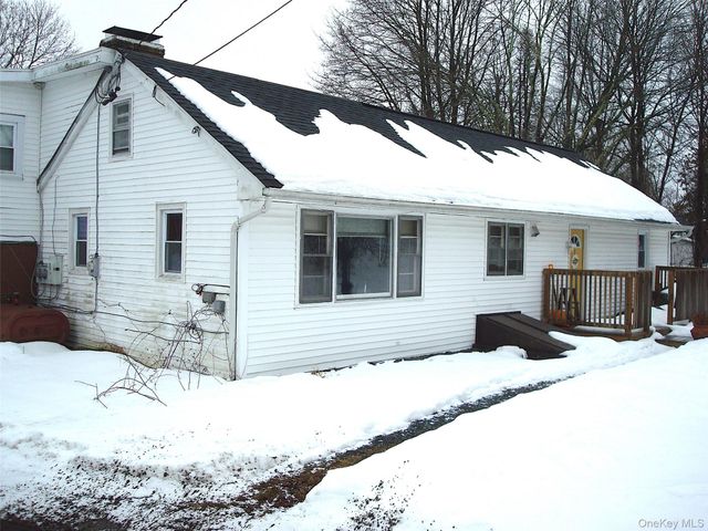 216 A and 216 B Hobbs Lane, Clinton Corners, NY 12514