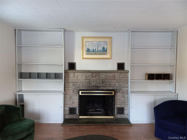 216 A and 216 B Hobbs Lane, Clinton Corners, NY 12514