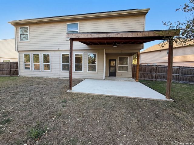 13615 Welsford, Live Oak, TX 78233