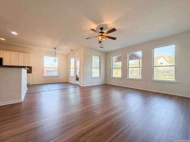 13615 Welsford, Live Oak, TX 78233