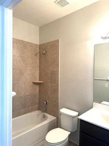 5887 NW 56th Place 5887, Tamarac, FL 33319