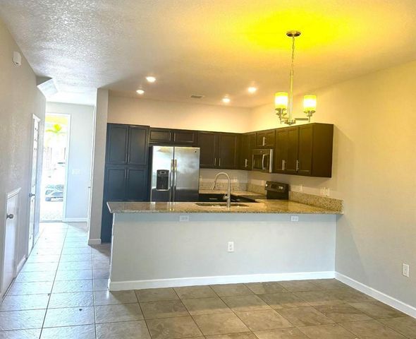 5887 NW 56th Place 5887, Tamarac, FL 33319