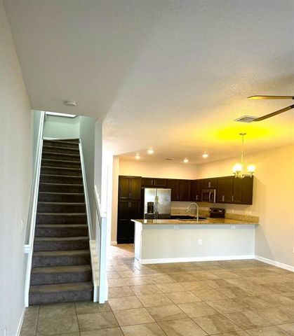 5887 NW 56th Place 5887, Tamarac, FL 33319