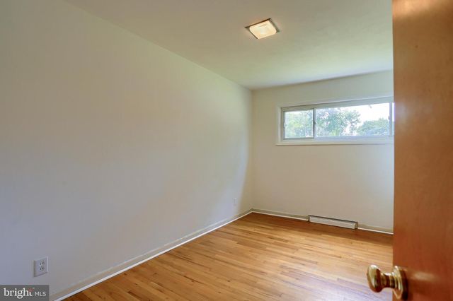 238 HALDEMAN AVE, New Cumberland, PA 17070