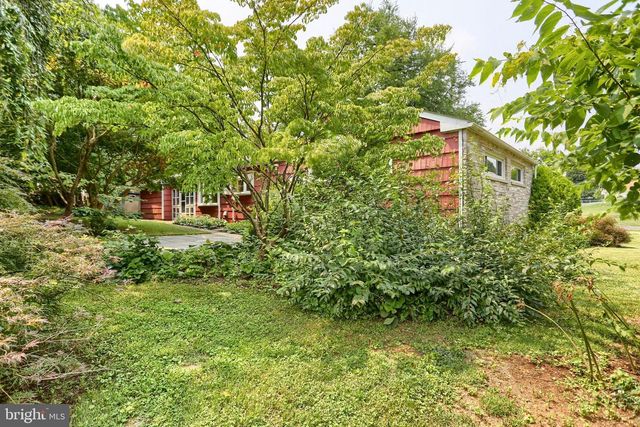 238 HALDEMAN AVE, New Cumberland, PA 17070