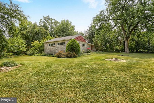 238 HALDEMAN AVE, New Cumberland, PA 17070
