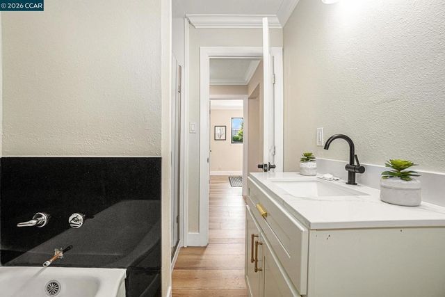 2442 Geraldine Dr, Pleasant Hill, CA 94523