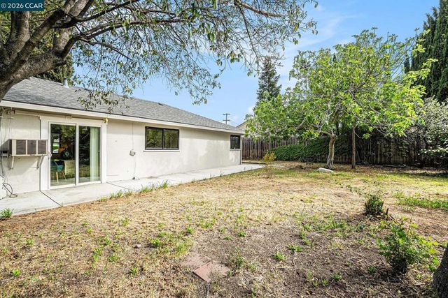 2442 Geraldine Dr, Pleasant Hill, CA 94523