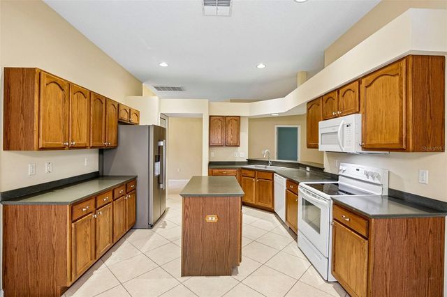 2008 GRANTHAM GREENS DRIVE, Sun City Center, FL 33573