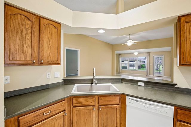 2008 GRANTHAM GREENS DRIVE, Sun City Center, FL 33573