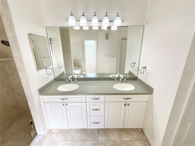 1828 OSPREY LANE, Lutz, FL 33549