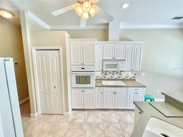 1828 OSPREY LANE, Lutz, FL 33549