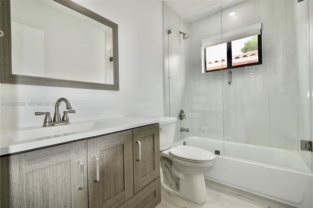 3018 SW 25th Ter 3018, Miami, FL 33133