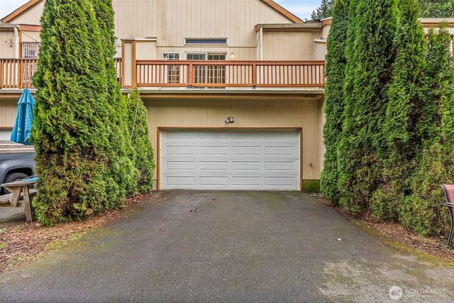 2702 Hidden Springs Loop SE, Lacey, WA 98503