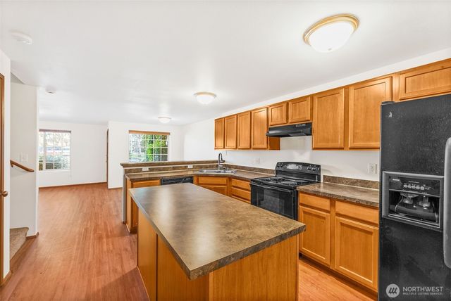 2702 Hidden Springs Loop SE, Lacey, WA 98503