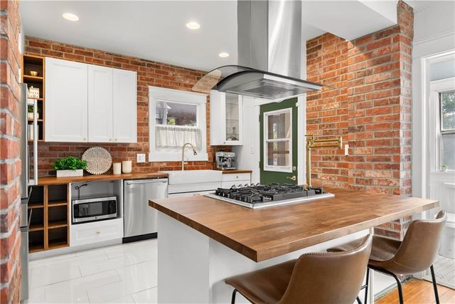 4235 Harrison Street, Kansas City, MO 64110