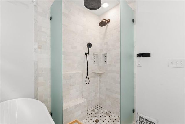 4235 Harrison Street, Kansas City, MO 64110