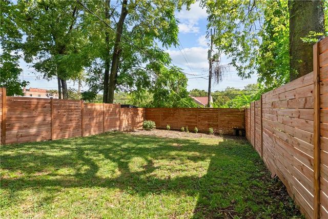 4235 Harrison Street, Kansas City, MO 64110