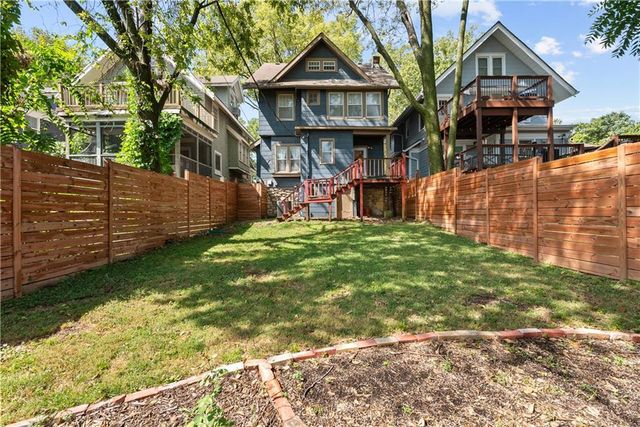 4235 Harrison Street, Kansas City, MO 64110