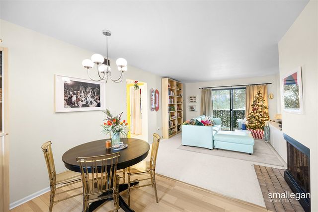 3406 Devonwood Hills E, Grand Rapids, MI 49525