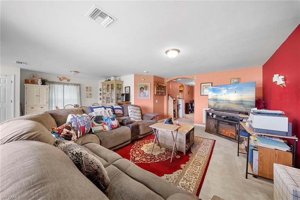 724 Evening Shade LN, LEHIGH ACRES, FL 33974 — photo 5
