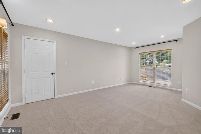 17208 LARKIN DR, Dumfries, VA 22026